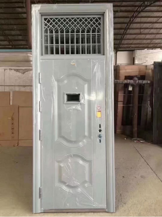 固原学校教室门