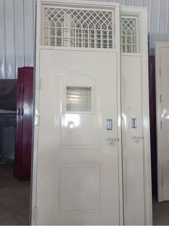 固原学校教室门 固原学校教室门