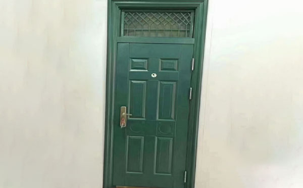 固原学校教室门