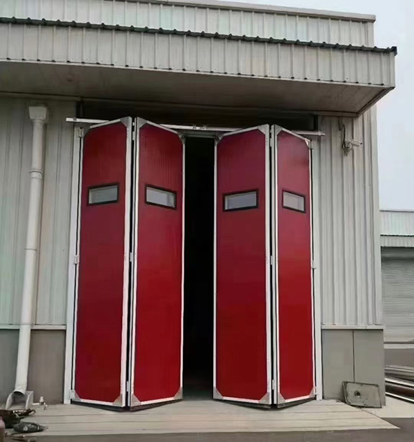 固原工业折叠门在大型装配车间出入口的应用实例